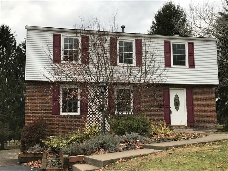 Property Photo: 105 Echo Springs Circle PA 15085