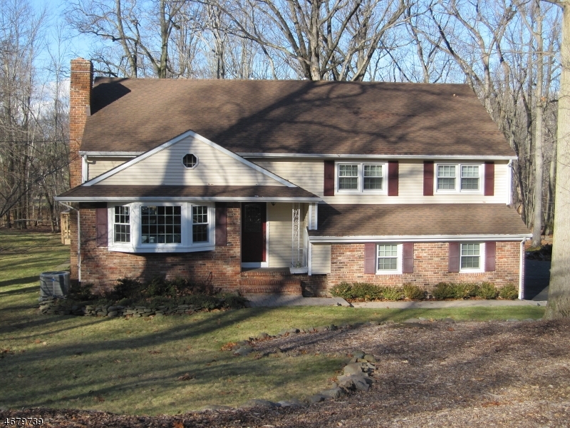 Property Photo:  21 Red Hill Rd  NJ 07059 
