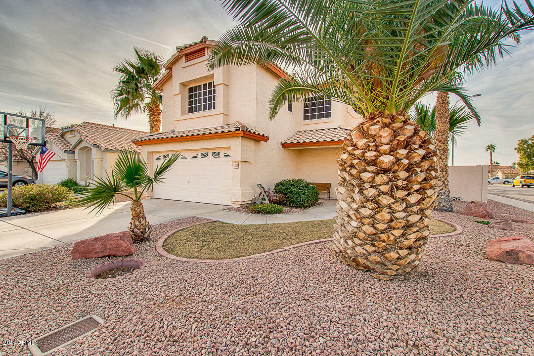 Property Photo:  2330 S Apache Drive  AZ 85286 