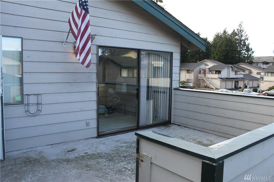 Property Photo:  8407 18 Ave W 6203  WA 98204 