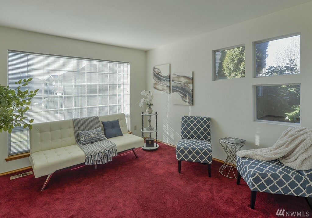 Property Photo: 35116 11th Place SW WA 98023
