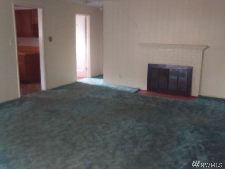 Property Photo:  1818 S Hosmer St  WA 98404 