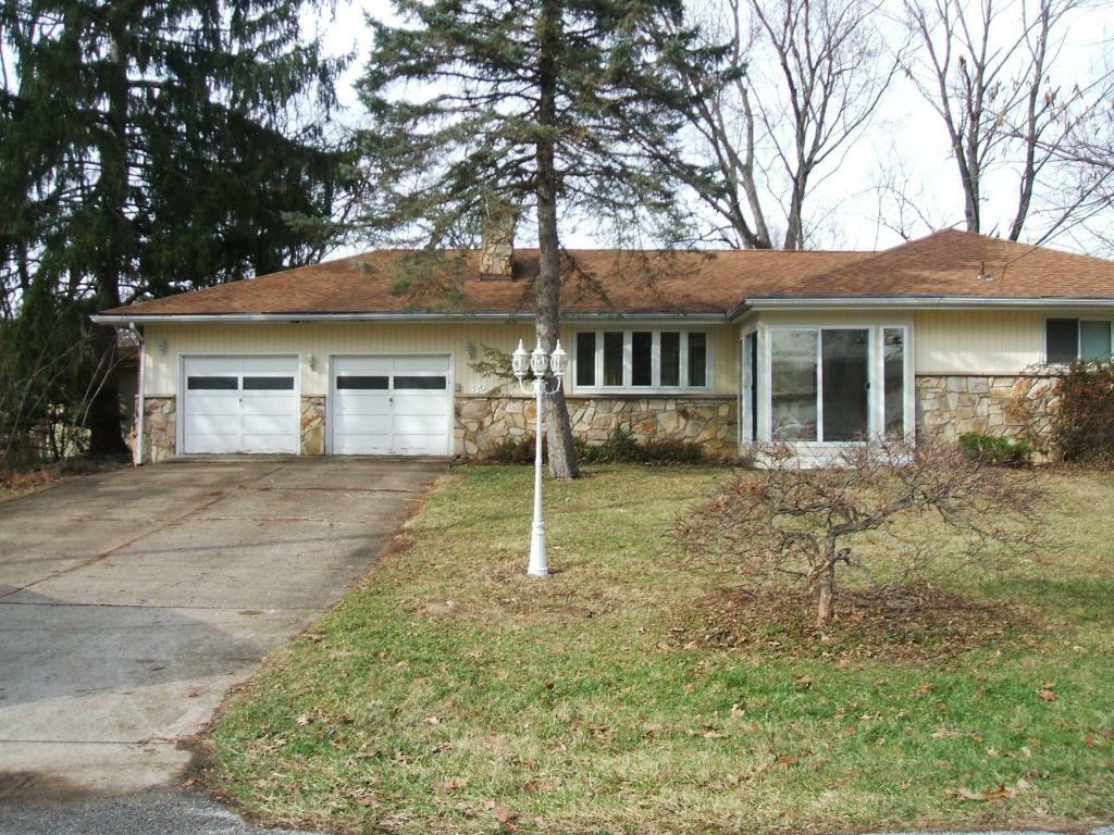 Property Photo:  132 Northview Drive SW  OH 43068 