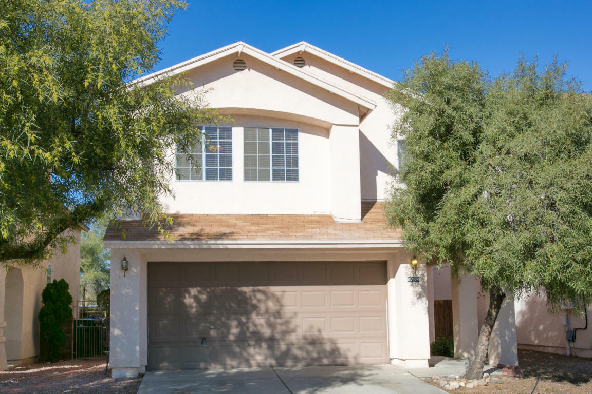 Property Photo: 8239 N Midnight Way AZ 85741