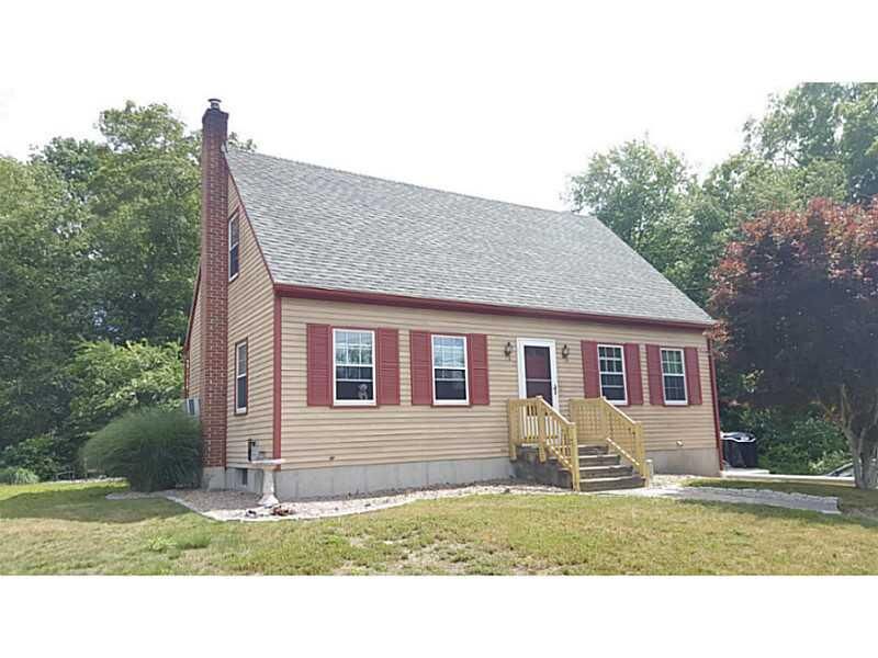 Property Photo: 10 Brook View Court RI 02891