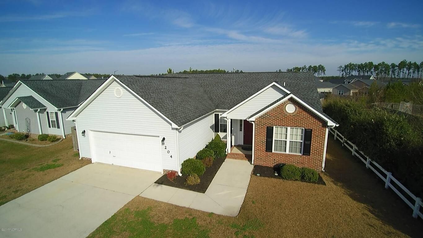Property Photo:  204 Brunswick Drive  NC 28546 