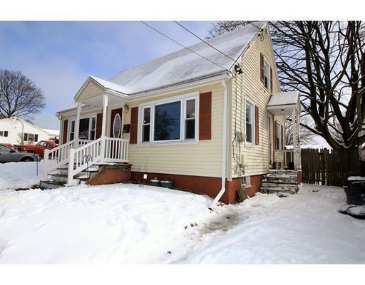 Property Photo:  31 Kenwood Rd  MA 01844 