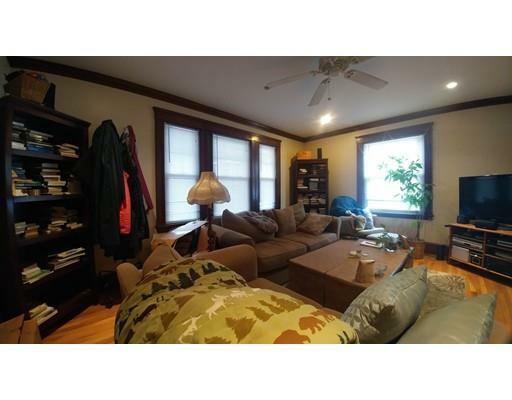 Property Photo:  6 Warwick Road 6  MA 02472 