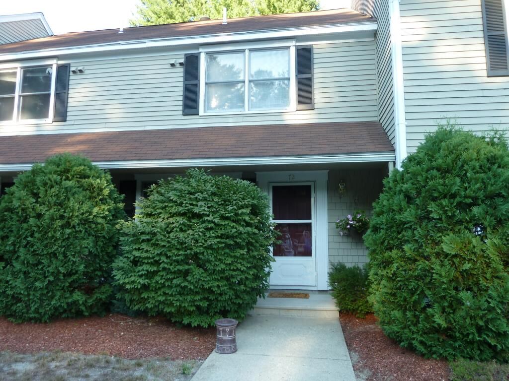 Property Photo: 72 Cadogan Way Gg-295 NH 03062