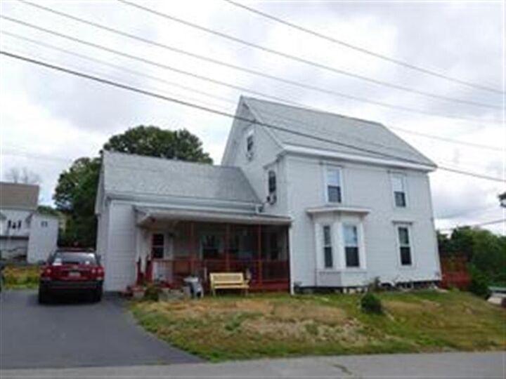 Property Photo:  458 Water St  MA 01830 