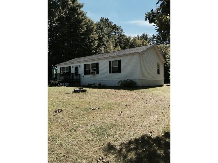 Property Photo:  70 Oak Ridge Drive  NH 03234 