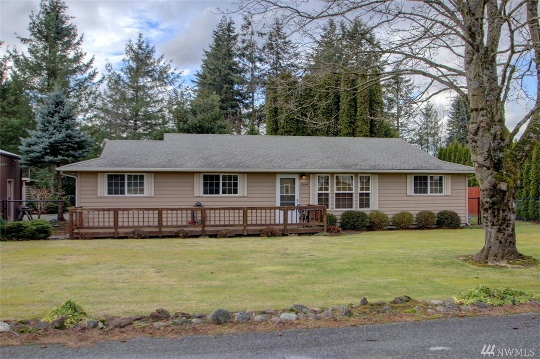 Property Photo: 8844 Birch Lane WA 98284