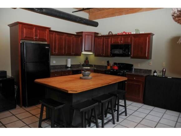 Property Photo: 470 Silver Street 306 NH 03103