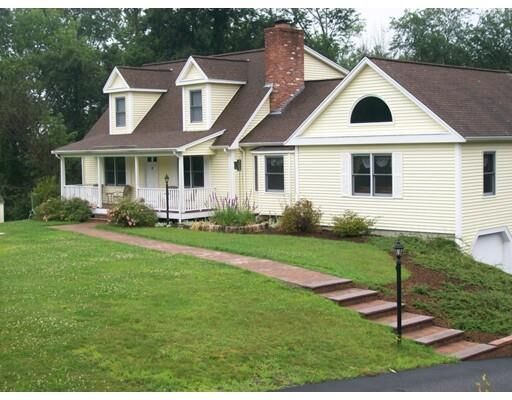 Property Photo:  4 Bradish Farm Road  MA 01568 