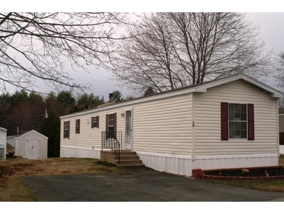 Property Photo:  14 Pinehill Mhp  ME 03901 