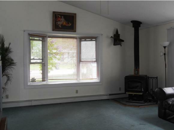 Property Photo:  17 Jackson Street  NH 03303 