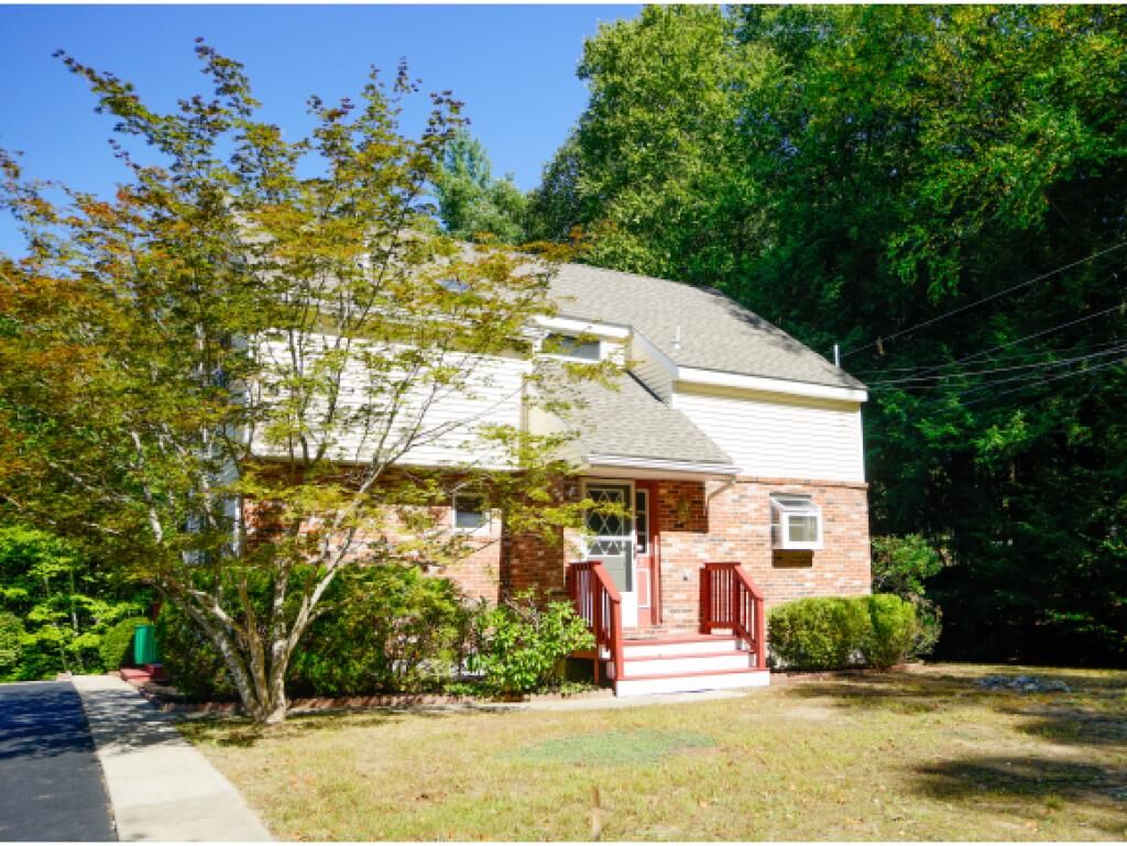 Property Photo:  5 Balsam Lane  NH 03873 