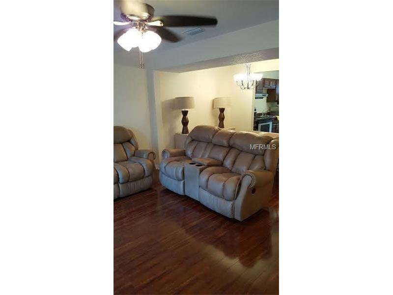 Property Photo: 123 114th Avenue N 1 FL 33716