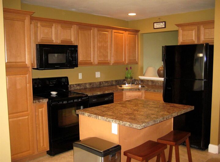 Property Photo:  173 Silver Street  NH 03103 