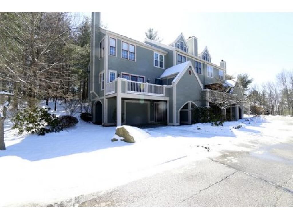 Property Photo:  1465 Hooksett Road, #75  NH 03106 