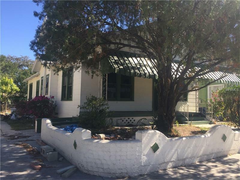 Property Photo: 3303 Sanchez Street FL 33605