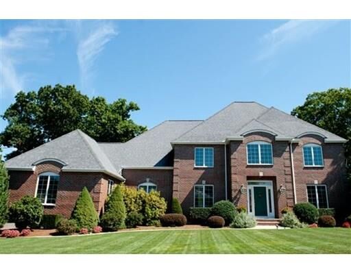 Property Photo:  10 Michael Drive  MA 01803 