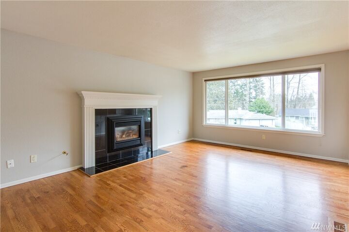 Property Photo: 4715 S 295th Place WA 98001