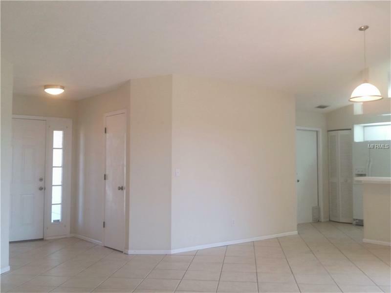 Property Photo:  2704 36th Avenue Terrace E  FL 34208 