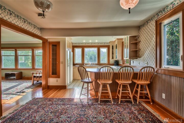 Property Photo: 19589 Kelleher Rd WA 98233