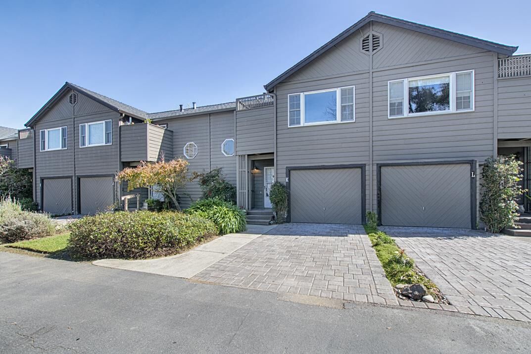 Property Photo: 4320 Clares Street K CA 95010