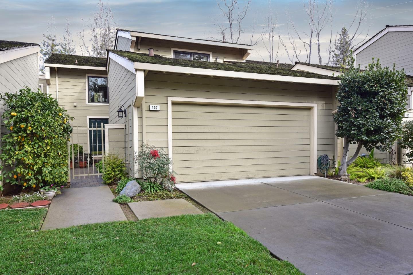 Property Photo:  107 Cedarcrest Place  CA 95032 