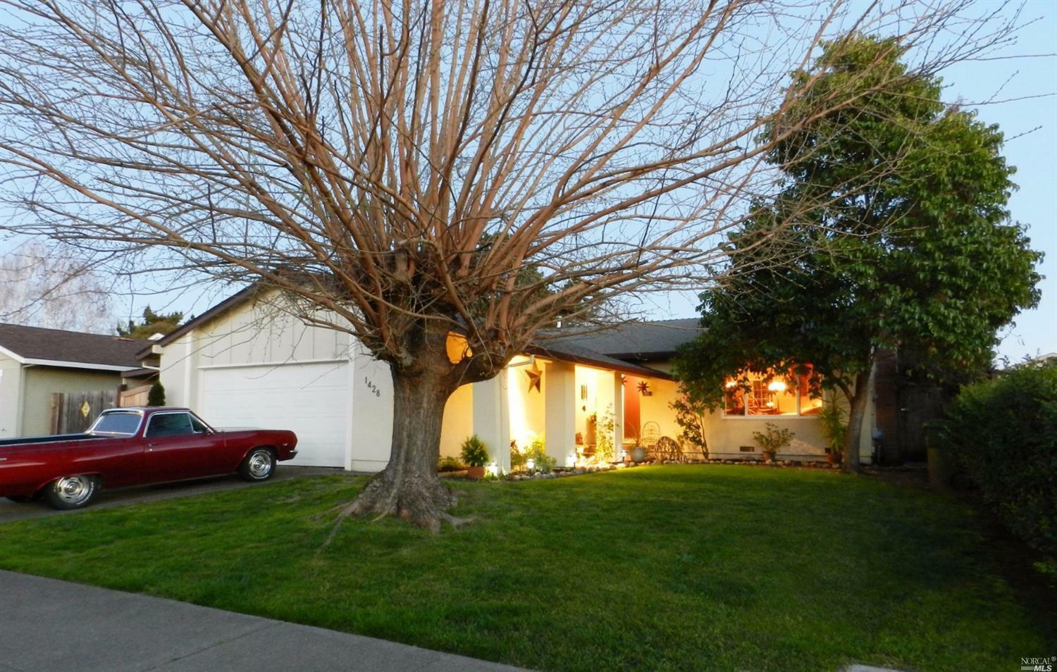 Property Photo:  1428 Quail Drive  CA 94954 