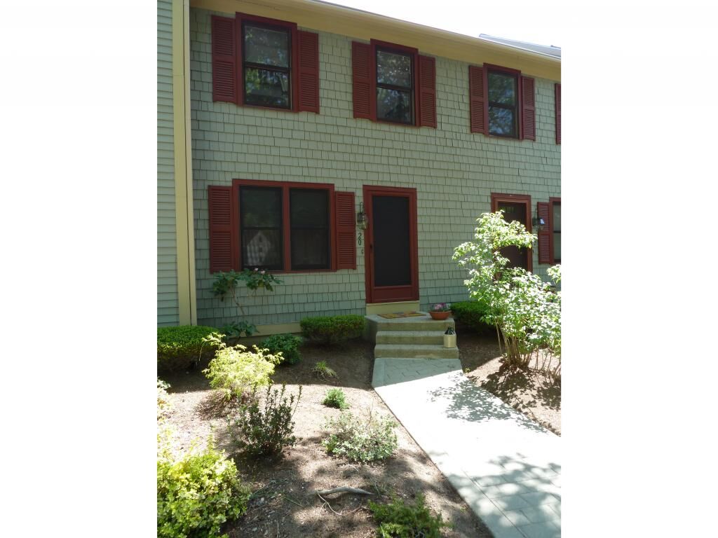 Property Photo:  20 Bartemus Trail 20  NH 03063 