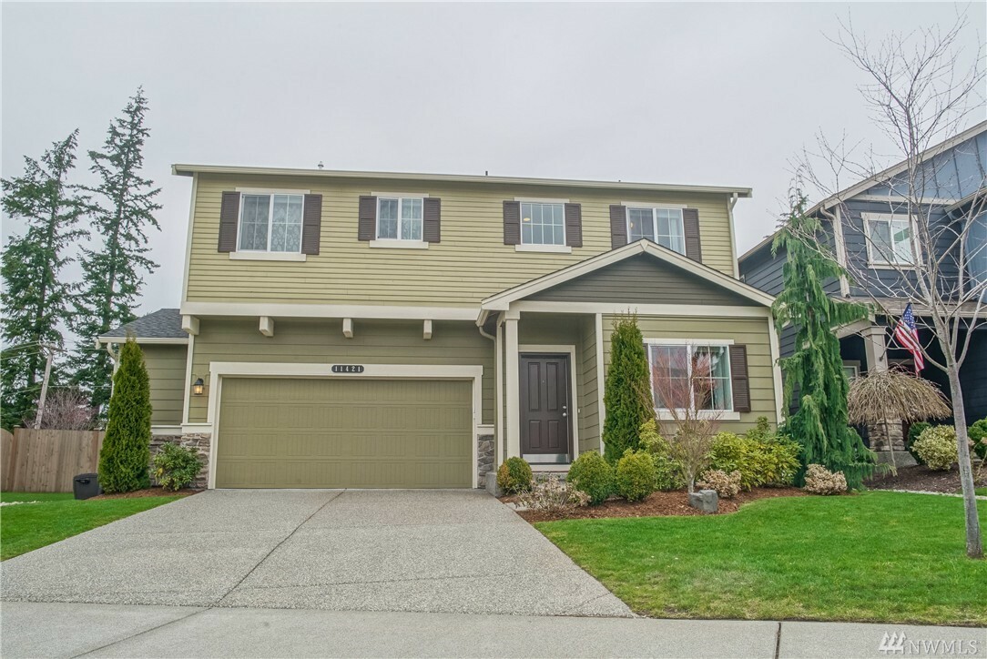 Property Photo: 11421 128th St Ct E WA 98374