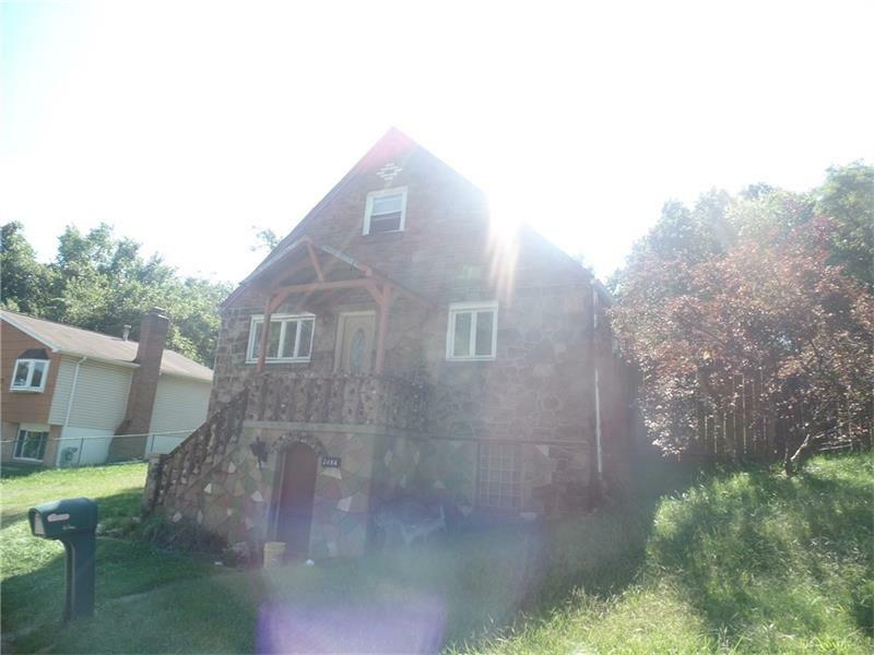 Property Photo: 2404 Fritchie PA 15133