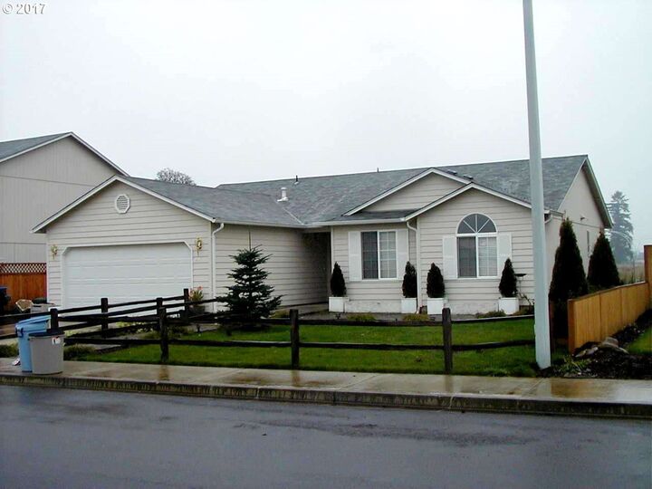 9208 NE 156th Ave  Vancouver WA 98682 photo