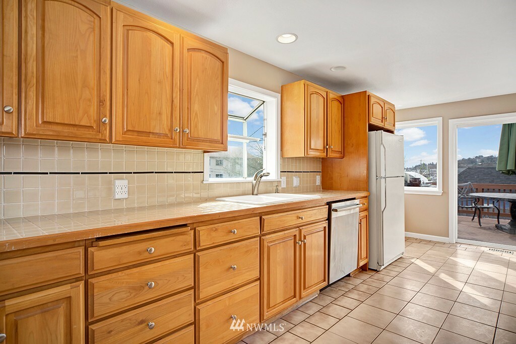 Property Photo:  2807 NW 58th Street  WA 98107 