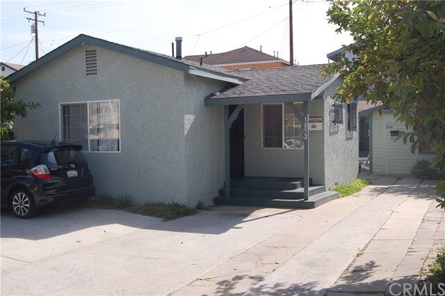 Property Photo:  1050 Saint Louis Avenue  CA 90804 