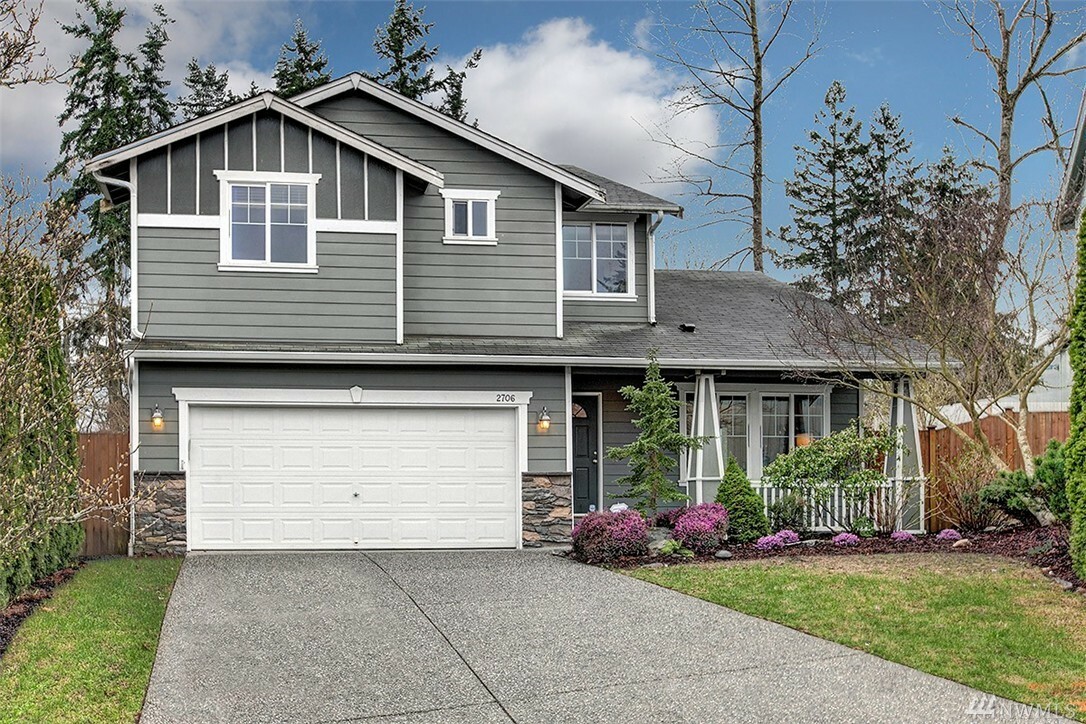 Property Photo:  2706 141st St SW  WA 98087 