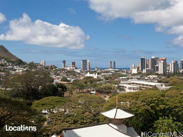 Property Photo:  2047 Nuuanu Avenue 902  HI 96817 