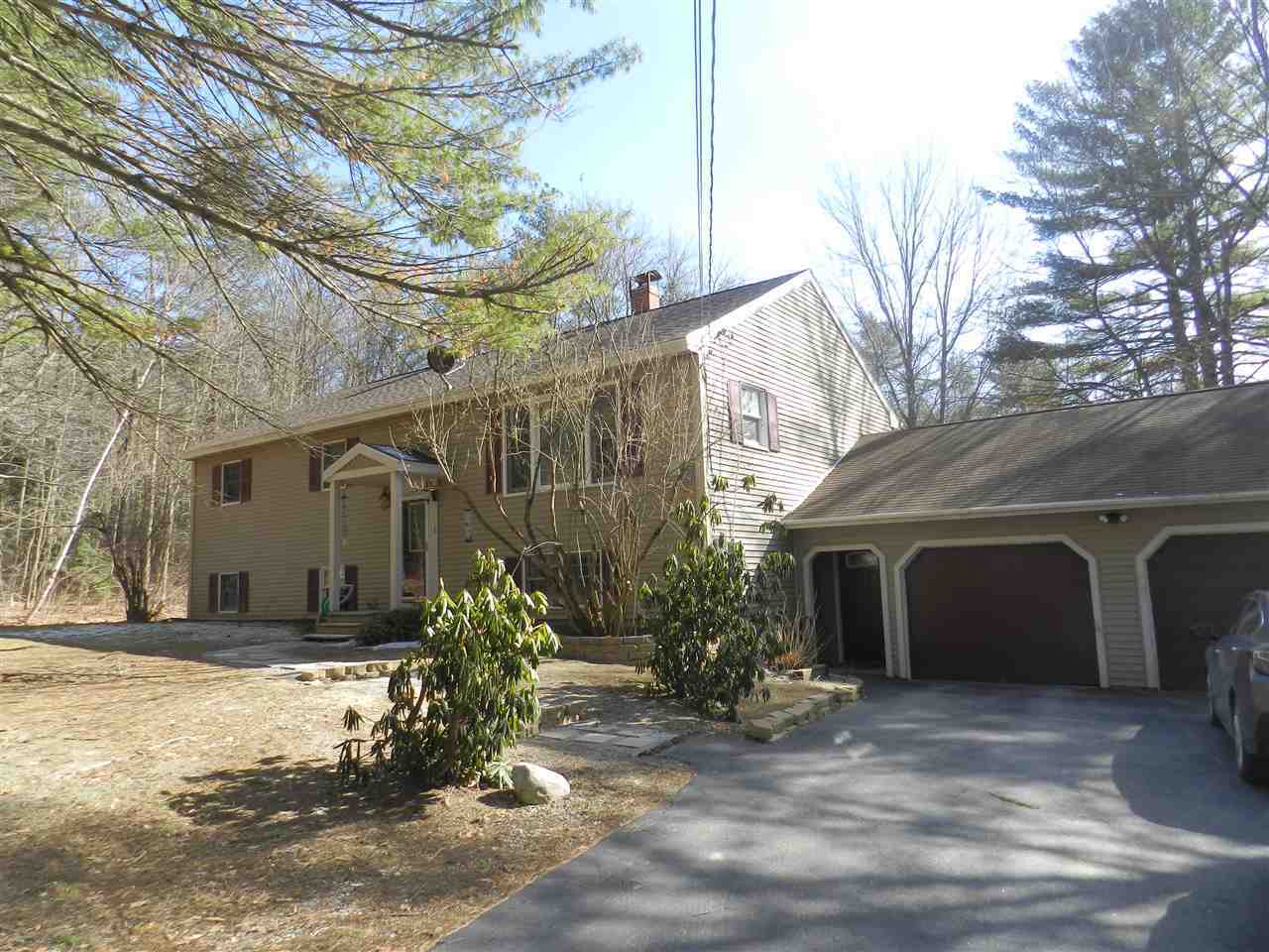 Property Photo:  36 Knox Road  NH 03304 