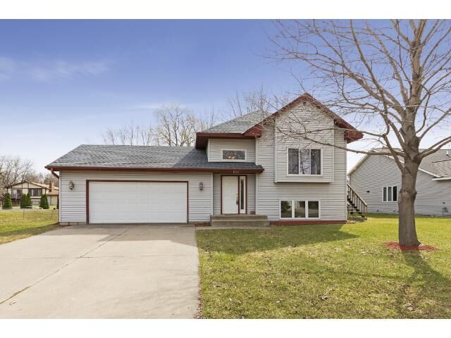 Property Photo:  876 Windrow Drive  MN 55109 