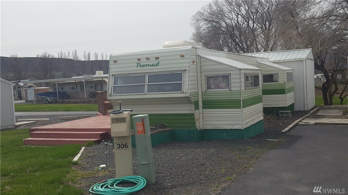 Property Photo: 31478 Moore Rd NE 306 WA 99115