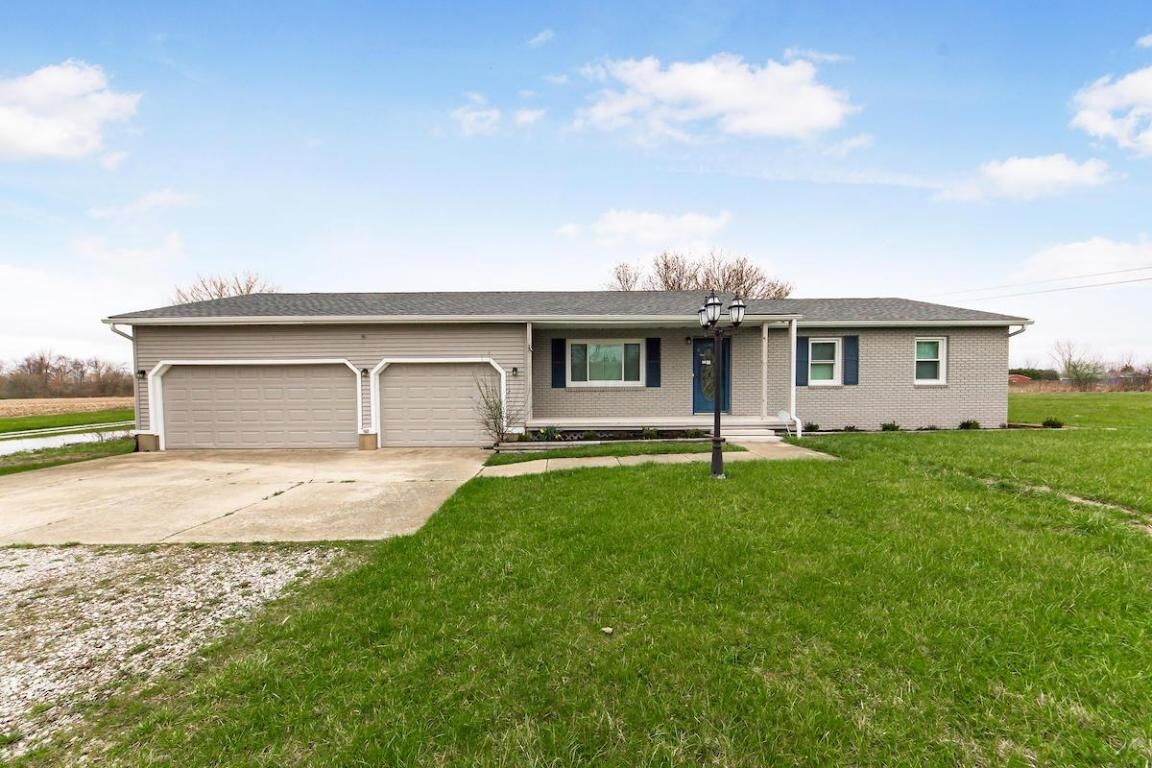 Property Photo: 11775 Johnstown Road OH 43054