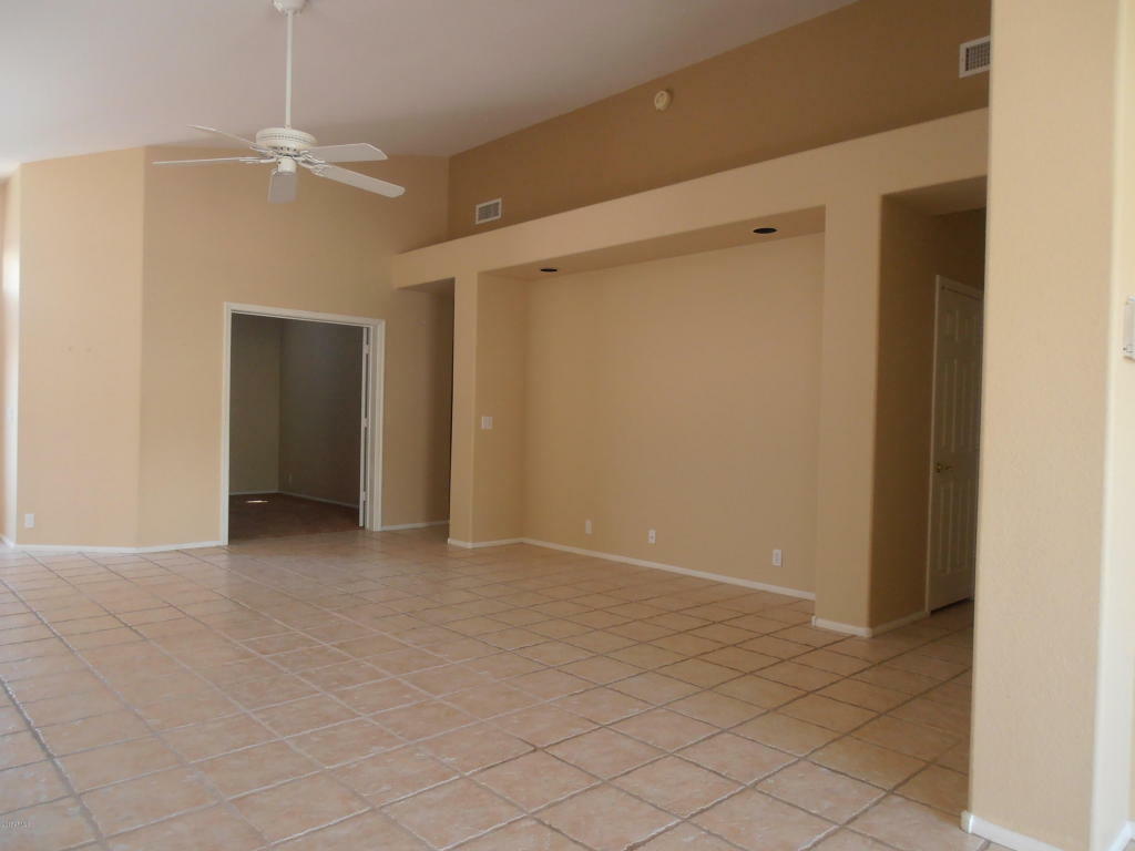 Property Photo:  9028 W Sierra Pinta Drive  AZ 85382 