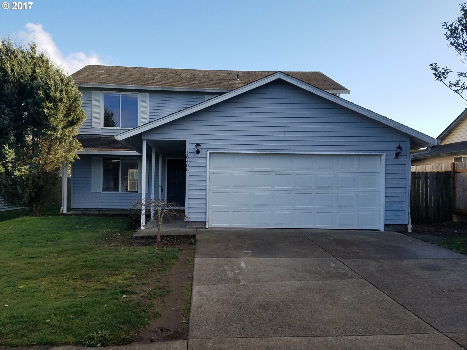 Property Photo:  16405 NE 21st St  WA 98684 