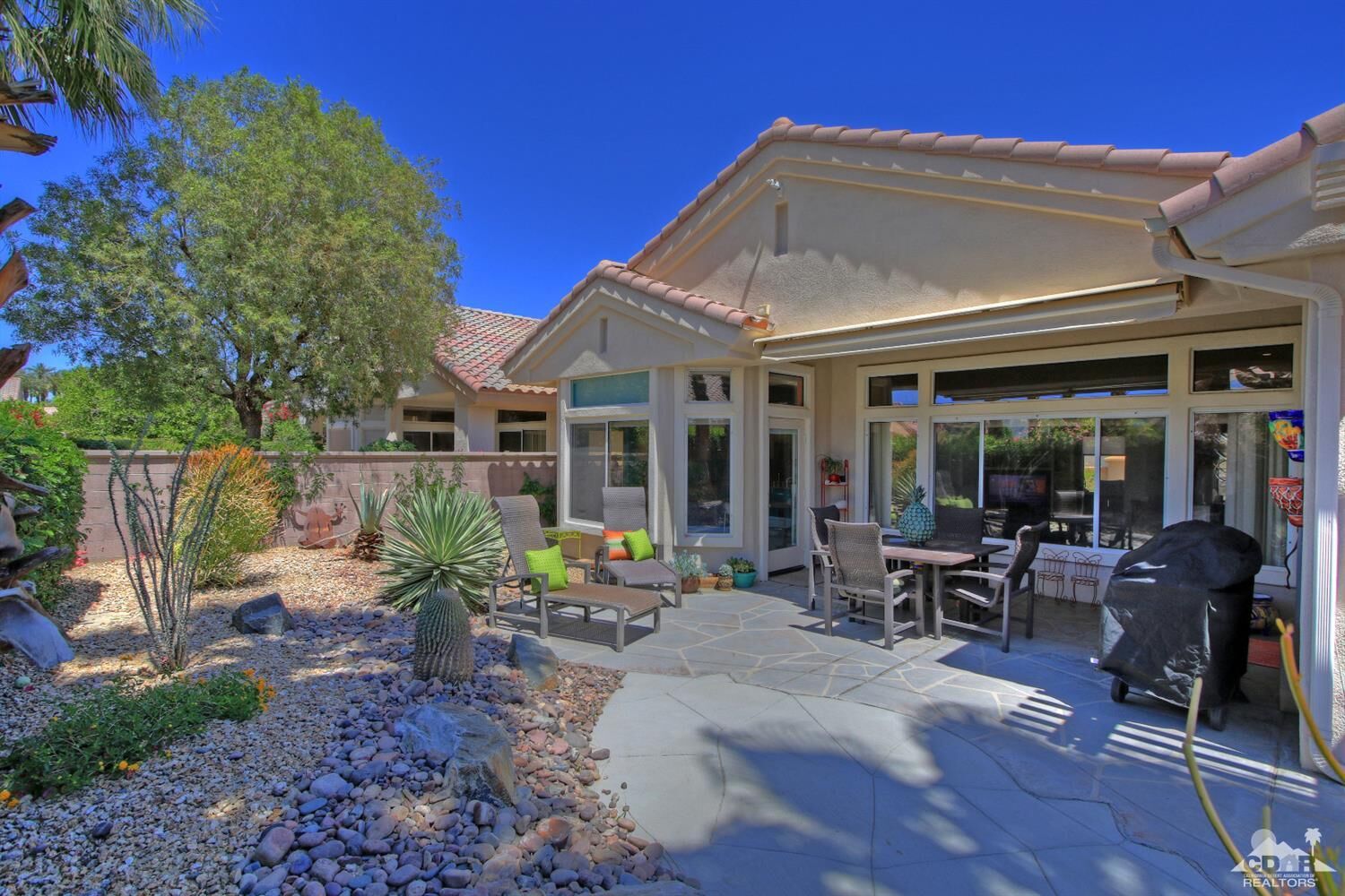 Property Photo:  38597 Fallbrook Avenue  CA 92211 