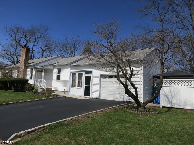 Property Photo:  524 Walnut Street  NJ 08812 