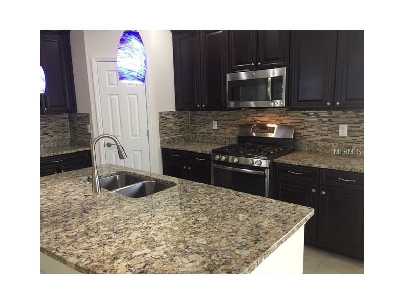 Property Photo: 6921 Old Benton Drive FL 33572