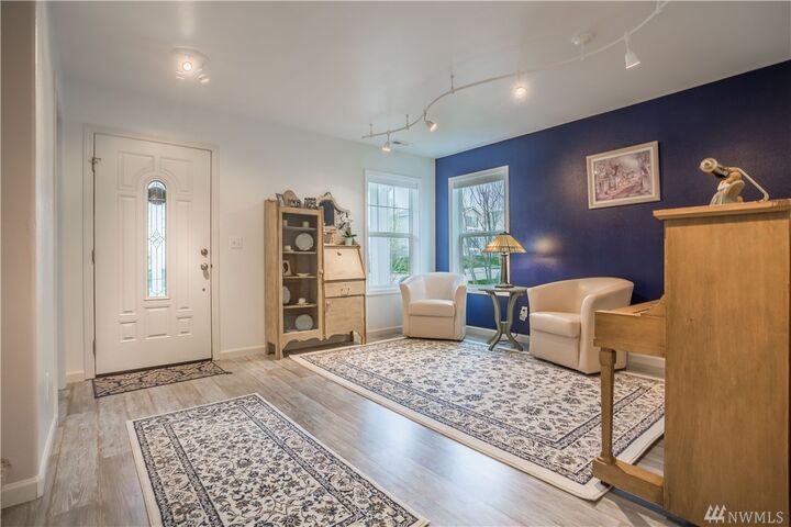 Property Photo:  34030 SE Carmichael St  WA 98065 